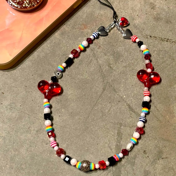 Phone String!! Red heart ♥️ theme! Red heart ❤️ charm! - Picture 3 of 9